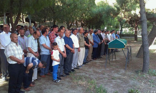 Karakuş, babasını kaybetti