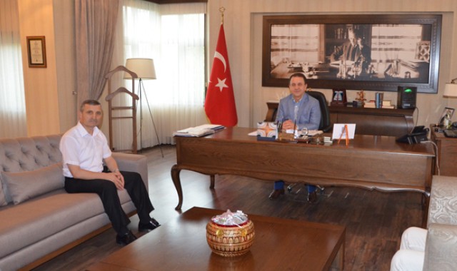 Milli Eğitim Müdürü,  Işıklar’ı ziyaret etti