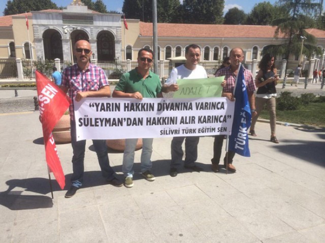 Türk Eğitim-Sen’den protesto