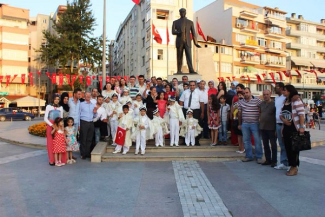 ADD’den sünnet şöleni