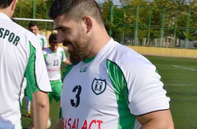 Hem futbolcu hem de pehlivan