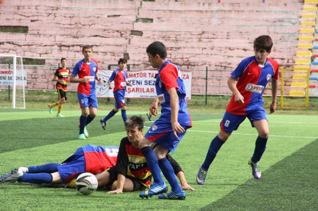 Silivri gençleri Çatalca’yı geçti 1-0