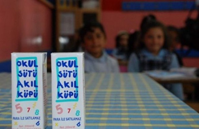 Okul sütüne devam