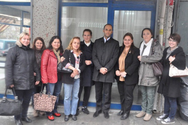 Ön seçim vekil adaylarını harekete geçirdi