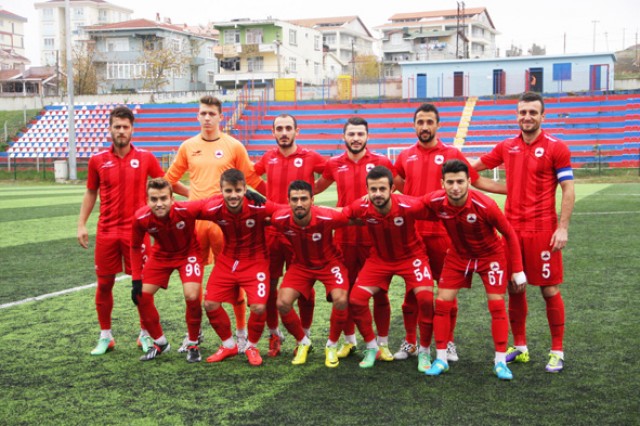 Çatalca tehlikeli bölgeden uzaklaşıyor 1-0