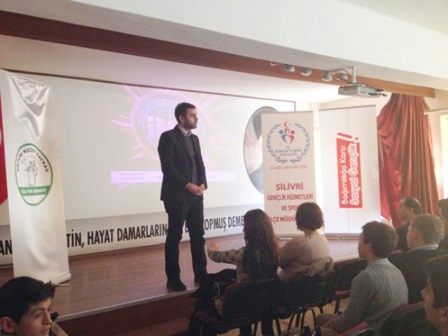 Madde bağımlılığı konusunda bilgilendirmeler sürüyor