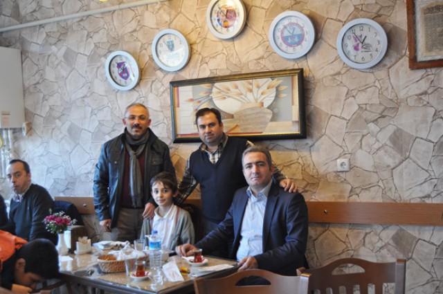 Aydın Doğar’dan jest