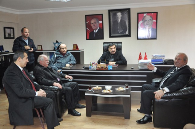 Öpçin, MHP’yi ziyaret etti