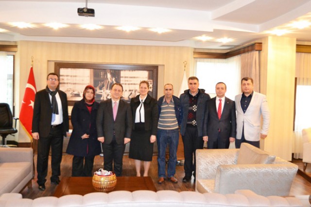 Yeşilay’dan Işıklar’a ziyaret