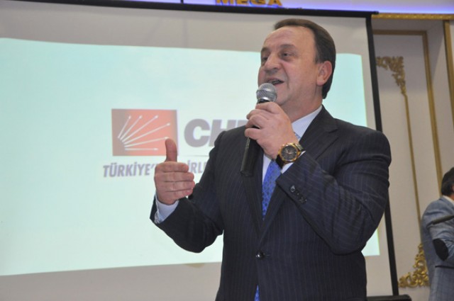 “Demokrasi hazımsızlarını rüzgarımızda sürükleyeceğiz”
