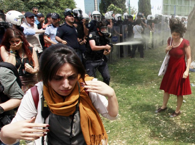 “Gezi; demokrasi tokadıdır!”