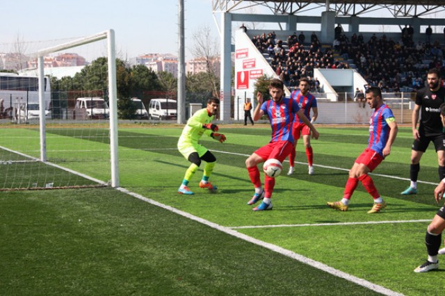 Beylerbeyi kaleci Selçuk’a takıldı: 1-0