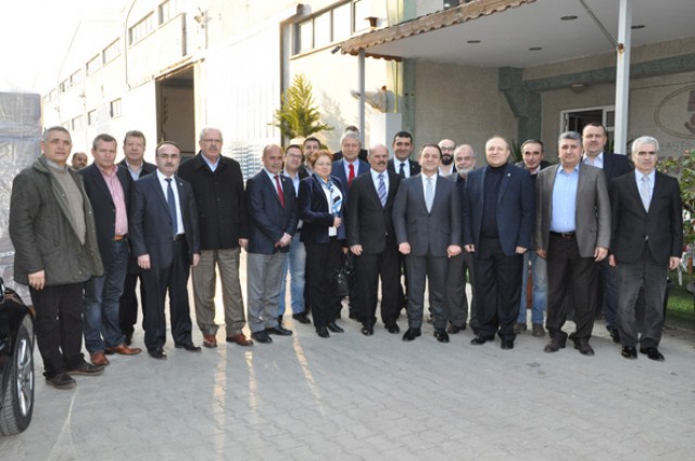 Işıklar ve SİAD’tan Şenyayla Plastik’e ziyaret