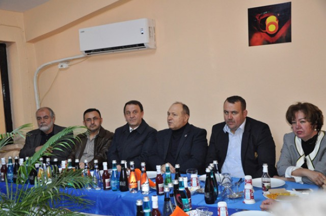 Sirkecioğlu ve Müeyyitoğlu’ndan yöresel ziyafet