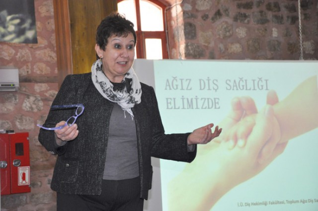 Silivri’de ‘Ağız ve Diş Sağlığı’ semineri