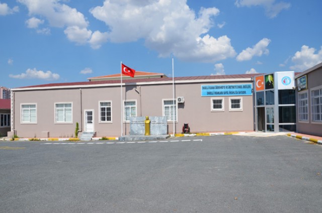 ‘Eğitimcilerin ödülleri ucuz hesaplara feda edilmemeli’