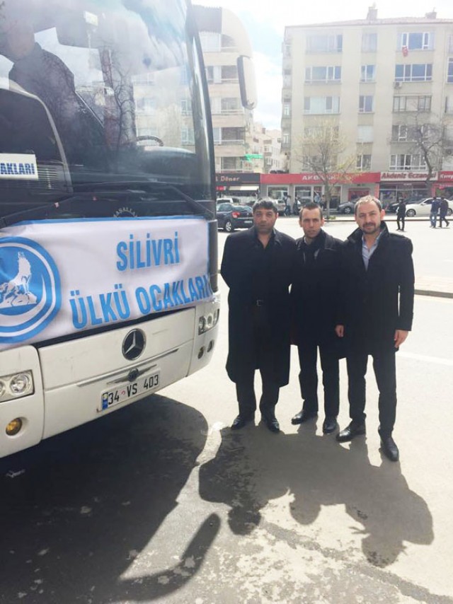 Ülkücüler, Alpaslan Türkeş’i andı