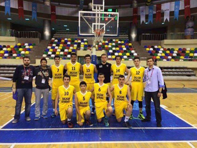 Silivri Akademi Basketbol tutulmuyor: 57-48