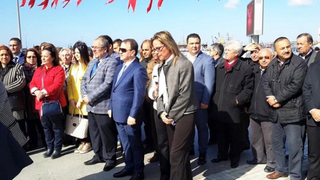 CHP, huzura çıktı