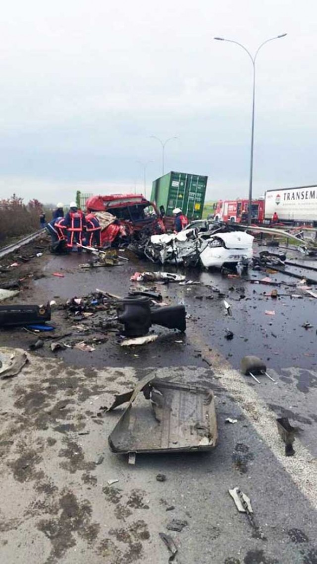 Trafik canavarından yoğun Çarşamba mesaisi