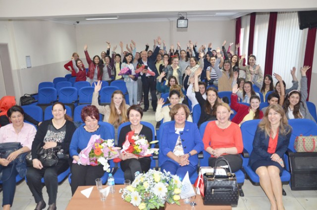 “Sizler hayatın her alanında olmalısınız”