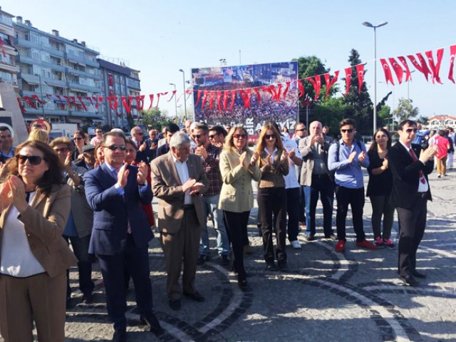 CHP’liler alternatif kutlamalarına devam etti
