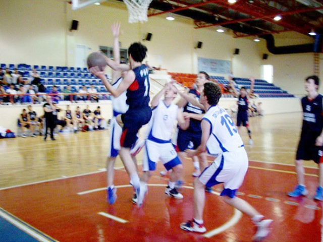 Basketbol finalistleri belli oldu