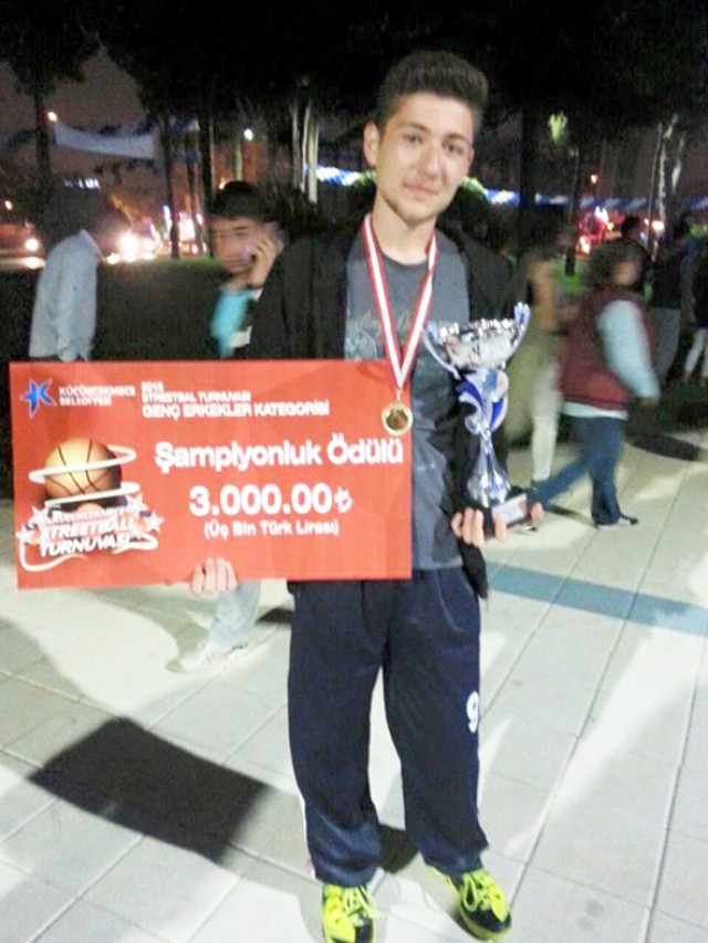 Toki öğrencisi Streetball şampiyonu