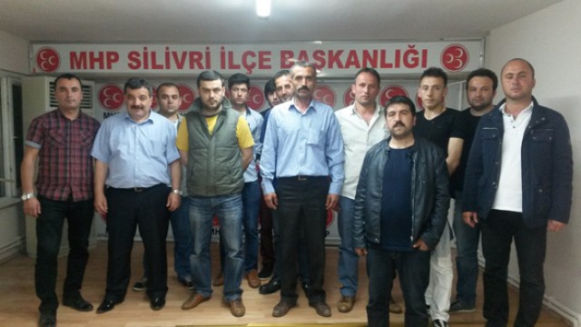AKP’den istifa, MHP’ye katılım