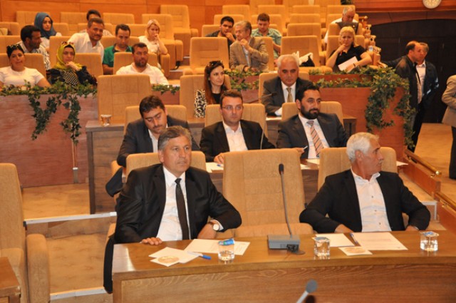 Muhalefetin önerge çıkarması