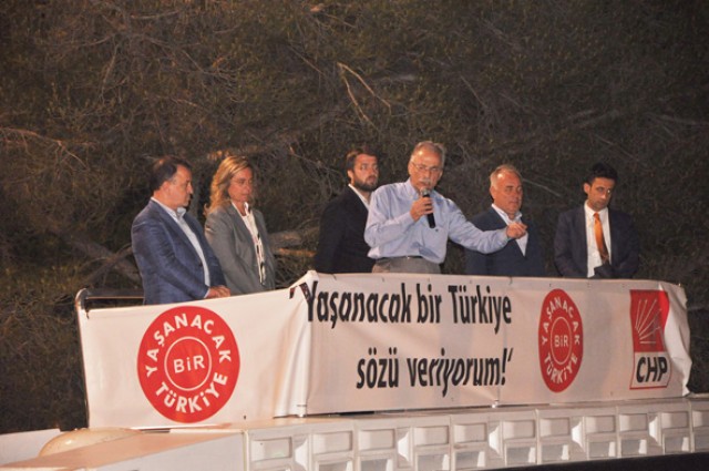 Karayalçın: Seçime çift santraforla gidiyoruz