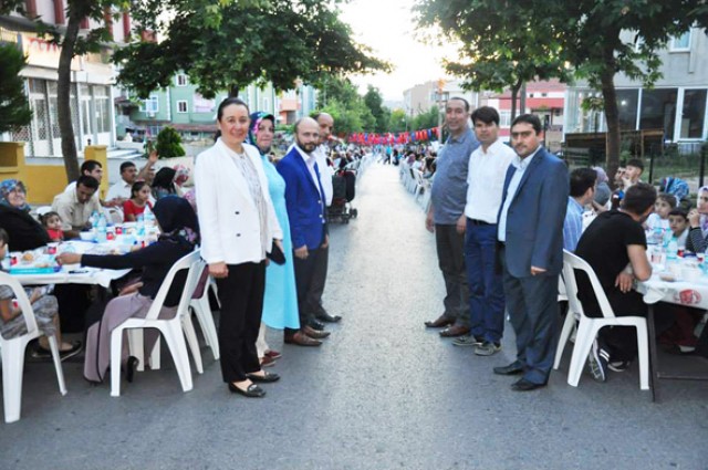 AK Parti 4 bin kişilik iftara evsahipliği yaptı