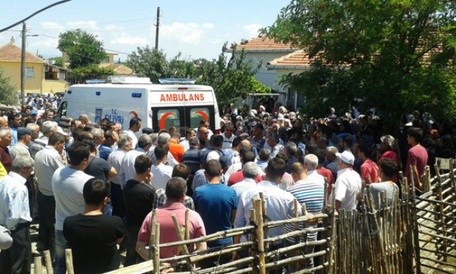 Minik Ege yasa boğdu