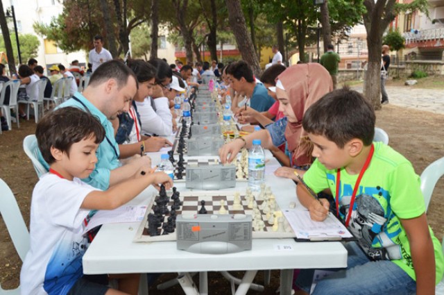 Şah ve Mat için yarıştılar