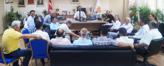 Kutlu’ya meclis üyelerinden tebrik ziyareti