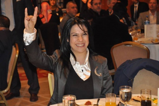 MHP'den AK Parti'ye sürpriz transfer