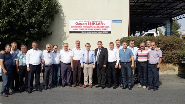 Işıklar esnafın nabzını tuttu