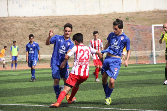 Silivri ve Ümraniye’nin gençlerinden mükemmel mücadele 2-2