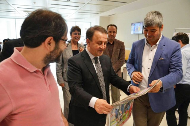 Işıklar ve ekibinden Zaman’a ziyaret