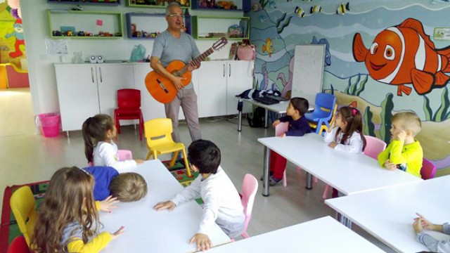 Kids Anaokulu’nda müzik dersleri