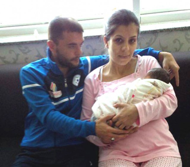 Taner babalık sevinci yaşadı
