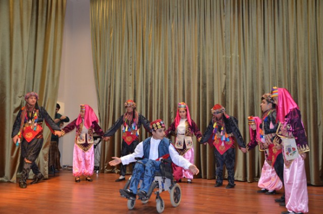 Aktif Çağrışım öğrencilerinden dopdolu gösteri