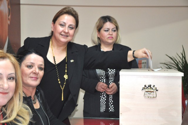 Yılmazer, yeniden Başkan
