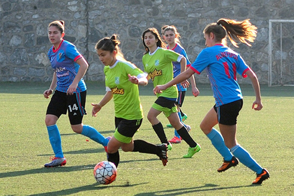 Kızlarımız, Dudullu’ya dİrenemedİ: 3-0