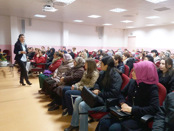 Velilere yönelik eğitim semineri
