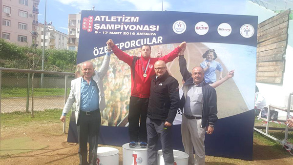 Beyaz Melekler başarıya doymuyor