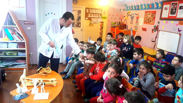 Çilli, doktor velilerini ağırladı