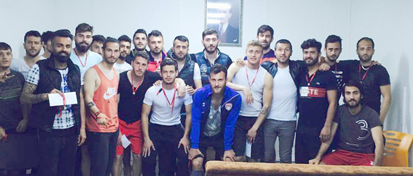 Silivrispor’da primler dağıtıldı