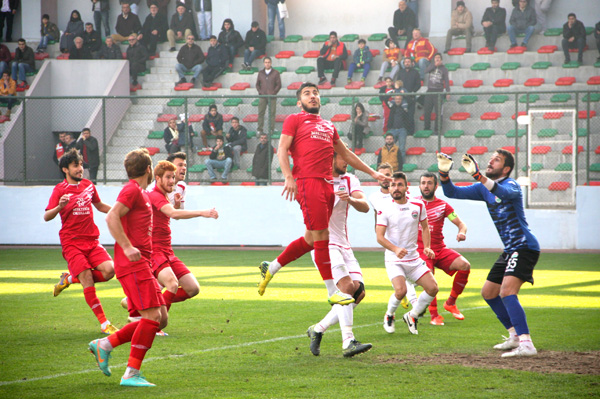 Ve sonunda paçayı kurtardık: 1-0