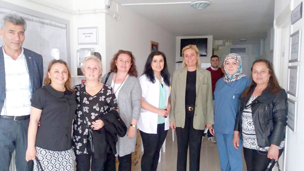 CHP, Hemşireler Haftasını kutladı